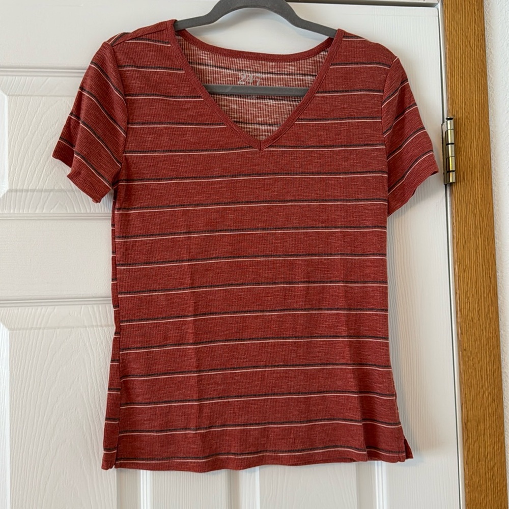 Dressy T-shirt